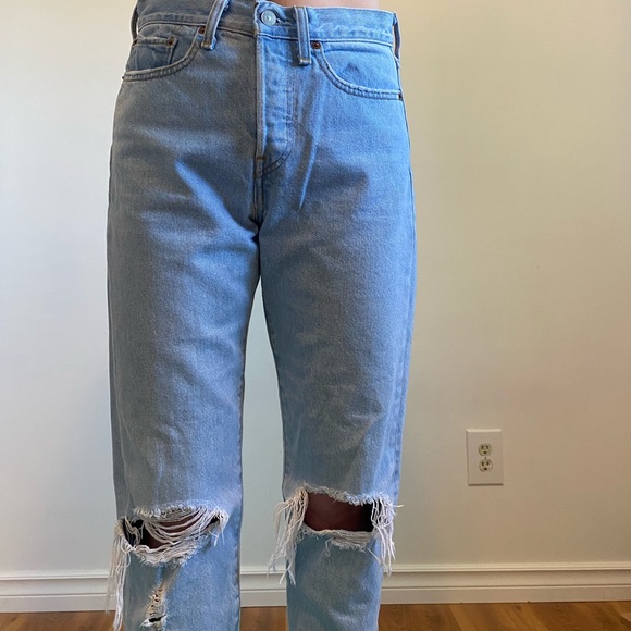 LEVIS - Picture 3 of 9